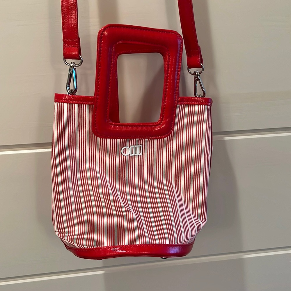 SOLID & STRIPED Red Bucket Bag